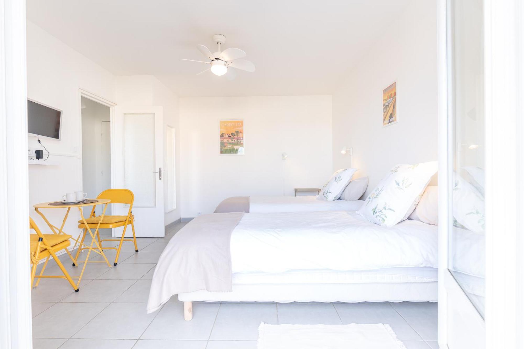 Apartment De Charme A #2 *